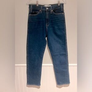 Levi Strauss Signature High Rise Heritage Straight Leg Dark Wash Jeans 29/26